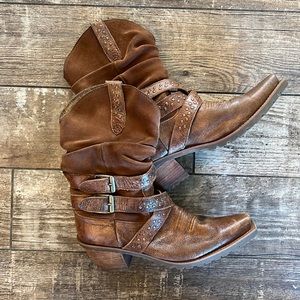 Women’s size 10 cowboy boots